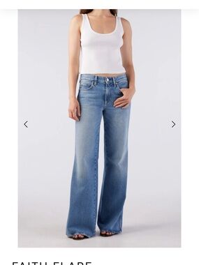 AMO Wide Leg High-Rise Jeans in Light Blue Wash